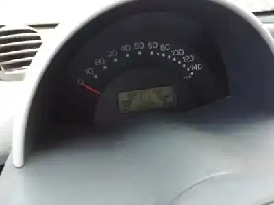 Veículo de Sucata smart micro compact car 0.6 do ano 2001 alimentado g11