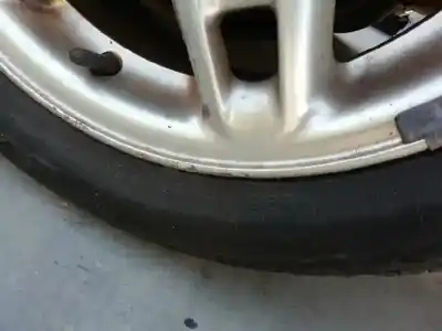 Veículo de Sucata volvo                                              s40 berlina                                                                                                                                                                                                                                                1.8i                                                                                                                                                                                                                                                       do ano 1999 alimentado b4184sm