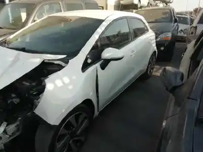Vehicul casat kia rio iii (ub) 1.1 crdi al anului 2017 alimentat d3fa