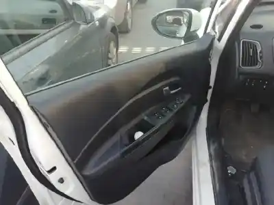 Vehicul casat kia rio iii (ub) 1.1 crdi al anului 2017 alimentat d3fa