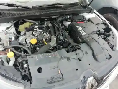 Veículo de Sucata renault megane iv berlina 5p limited do ano 2018 alimentado h5h b4