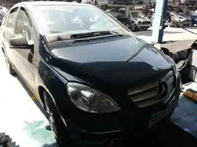 Sloopvoertuig MERCEDES                                           CLASE B (W245)                                                                                                                                                                                                                                             180 CDI (245.207)                                                                                                                                                                                                                                          van het jaar 2010 aangedreven 640940