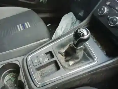 Здавання транспортного засобу seat leon (5f1) style visio edition року 2019 потужний dkr
