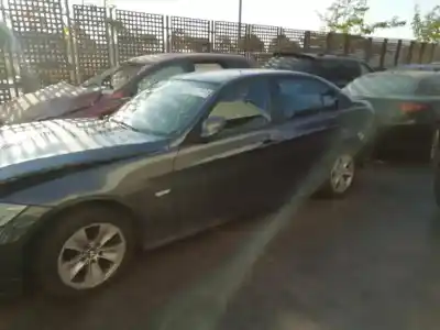 Veículo de Sucata bmw serie 3 berlina (e90) 320d do ano 2006 alimentado 204d4