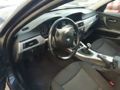 Veículo de Sucata bmw serie 3 berlina (e90) 320d do ano 2006 alimentado 204d4