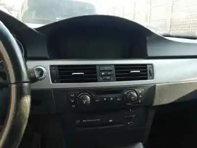 Veículo de Sucata bmw serie 3 berlina (e90) 320d do ano 2006 alimentado 204d4