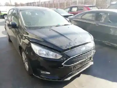 Veicolo di demolizione ford focus lim. (cb8) trend dell'anno 2015 alimentato m1da