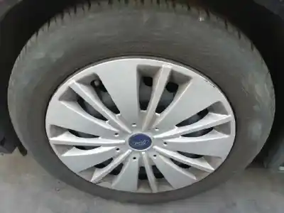 Veicolo di demolizione ford focus lim. (cb8) trend dell'anno 2015 alimentato m1da