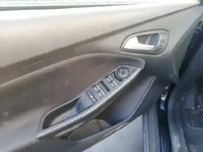 Veicolo di demolizione ford focus lim. (cb8) trend dell'anno 2015 alimentato m1da