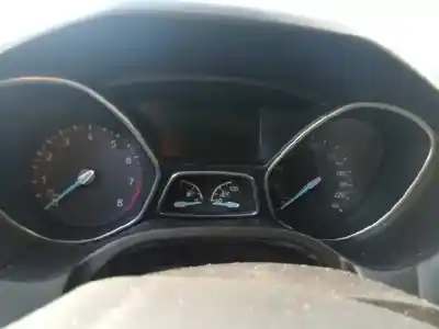 Veicolo di demolizione ford focus lim. (cb8) trend dell'anno 2015 alimentato m1da