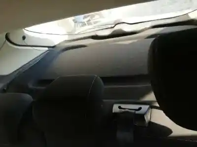 Veicolo di demolizione ford focus lim. (cb8) trend dell'anno 2015 alimentato m1da