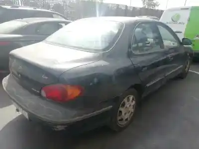 Veículo de Sucata hyundai lantra berlina (rd) 1.6 gls do ano 2000 alimentado g 4 gr
