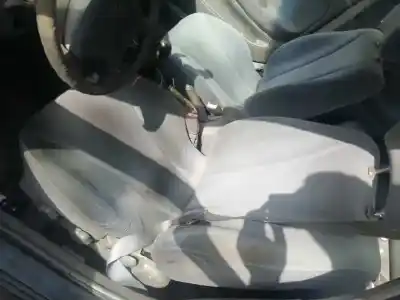 Veículo de Sucata hyundai lantra berlina (rd) 1.6 gls do ano 2000 alimentado g 4 gr