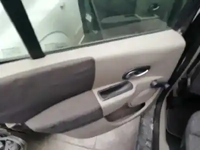 Scrapping Vehicle renault modus confort dynamique of the year 2004 powered k9kj7