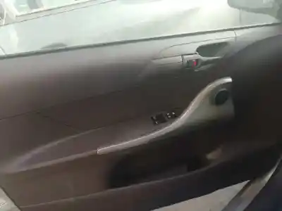 Sloopvoertuig toyota iq básico van het jaar 2010 aangedreven 1kr