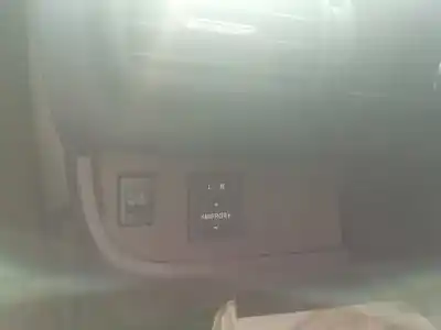 Sloopvoertuig toyota iq básico van het jaar 2010 aangedreven 1kr