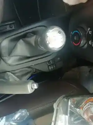 Sloopvoertuig toyota iq básico van het jaar 2010 aangedreven 1kr