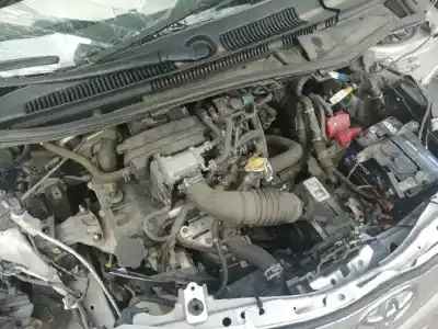 Sloopvoertuig toyota iq básico van het jaar 2010 aangedreven 1kr