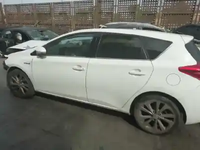 Veículo de Sucata toyota auris hybrid active do ano 2014 alimentado 2zr