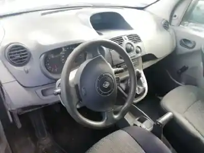 Veículo de Sucata renault kangoo furgón compact comfort do ano 2011 alimentado k9ka8