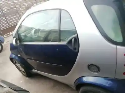 Sloopvoertuig smart coupe básico (45kw) van het jaar 2003 aangedreven g15