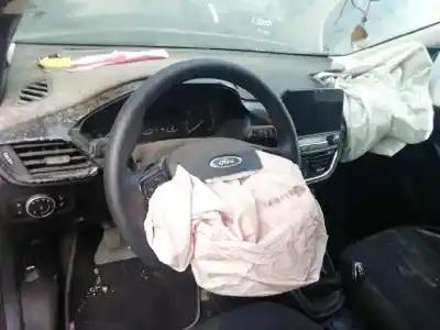 Veicolo di demolizione ford fiesta (ce1) trend dell'anno 2018 alimentato xyjc