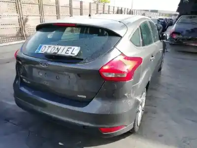 Veicolo di demolizione ford focus lim. (cb8) trend dell'anno 2015 alimentato m1da