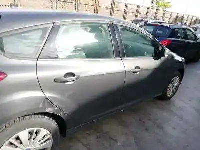 Veicolo di demolizione ford focus lim. (cb8) trend dell'anno 2015 alimentato m1da