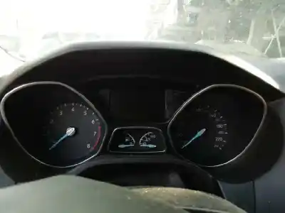 Veicolo di demolizione ford focus lim. (cb8) trend dell'anno 2015 alimentato m1da