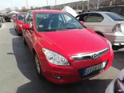 Veículo de Sucata hyundai i30 classic do ano 2008 alimentado d4fb