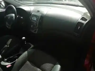 Veículo de Sucata hyundai i30 classic do ano 2008 alimentado d4fb