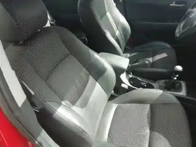 Veículo de Sucata hyundai i30 classic do ano 2008 alimentado d4fb