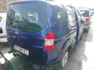 Veículo de Sucata ford tourneo courier (c4a) trend do ano 2017 alimentado sfcd