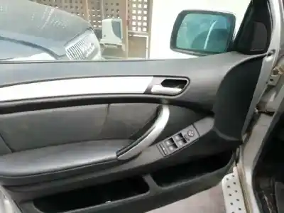 Veículo de Sucata bmw x5 (e53) 3.0i do ano 2001 alimentado 306s3