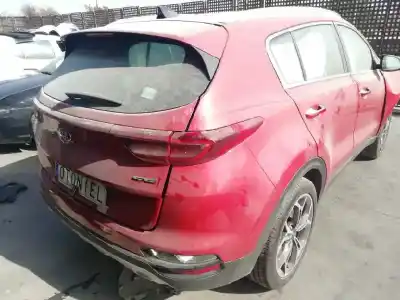 Veículo de Sucata KIA SPORTAGE IV (QL, QLE) 1.6 CRDi do ano 2021 alimentado D4FE