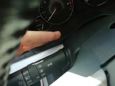 Sloopvoertuig subaru legacy kombi/outback b14 outback limited van het jaar 2009 aangedreven ee20