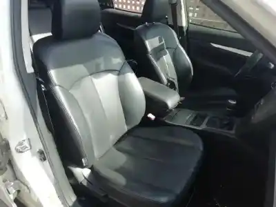 Sloopvoertuig subaru legacy kombi/outback b14 outback limited van het jaar 2009 aangedreven ee20