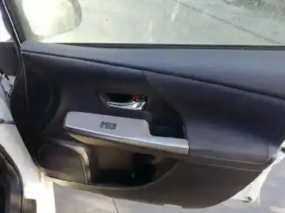 Здавання транспортного засобу toyota prius (nhw30) eco року 2018 потужний 2zr