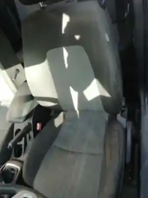 Veículo de Sucata kia pro_cee´d drive do ano 2011 alimentado d4fb