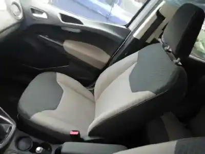 Veículo de Sucata ford tourneo courier (c4a) titanium do ano 2017 alimentado sfcd