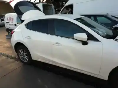 Veicolo di demolizione mazda 3 lim. () style dell'anno 2016 alimentato sh