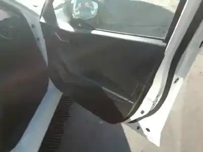 Veicolo di demolizione mazda 3 lim. () style dell'anno 2016 alimentato sh