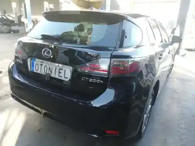 Scrapping Vehicle lexus ct 200h of the year 2013 powered 2zr
