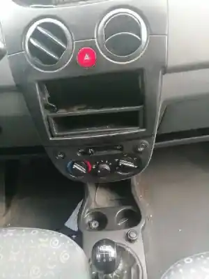 Veículo de Sucata chevrolet matiz 1.0i 66 s do ano 2006 alimentado b10s1