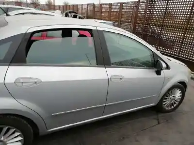 Vehicul casat fiat linea (110) dynamic al anului 2008 alimentat 198a4000