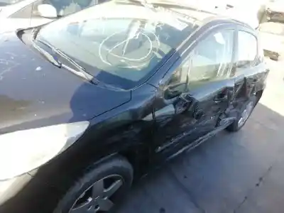 Veículo de Sucata peugeot 207 sw confort do ano 2007 alimentado 8fs