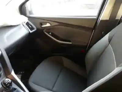 Scrapping Vehicle ford focus lim. (cb8) ambiente of the year 2011 powered iqdb