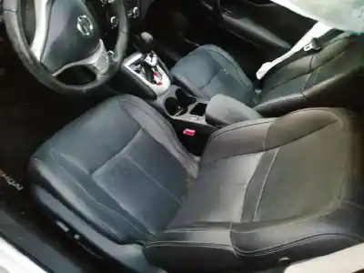 Здавання транспортного засобу nissan qashqai (j11) tekna premium року 2015 потужний r9m