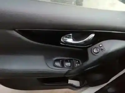 Здавання транспортного засобу nissan qashqai (j11) tekna premium року 2015 потужний r9m