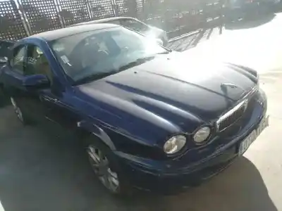 Здавання транспортного засобу jaguar x-type 3.0 v6 executive року 2001 потужний wb